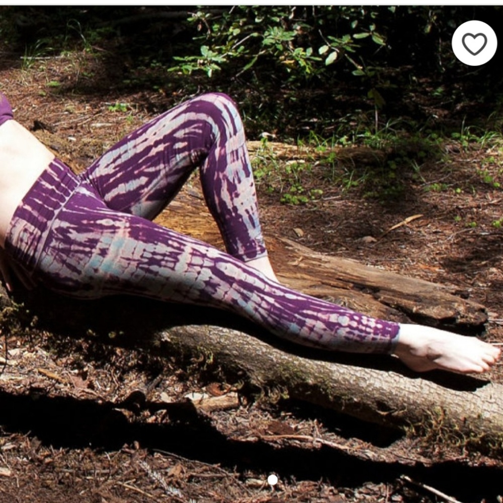 Lotus tribe amethyst yoga leggings